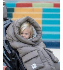 7 A.M. Enfant Blanket 212 Evolution Footmuff - Chestnut -Graco Store 7 a m enfant blanket 212 evolution footmuff chestnut 88