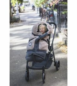 7 A.M. Enfant Blanket 212 Evolution Footmuff - Oatmeal Teddy 15 7 A.M. Enfant Blanket 212 Evolution Footmuff - Oatmeal Teddy -Graco Store 7 a m enfant blanket 212 evolution footmuff oatmeal teddy 180