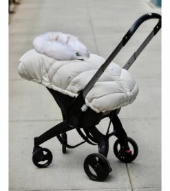 7 A.M. Enfant Car Seat Cocoon Tundra - Heather Beige / White Faux Fur -Graco Store 7 a m enfant car seat cocoon tundra heather beige white faux fur 158