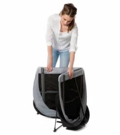 Aeromoov Instant Travel Cot - White Sand -Graco Store aeromoov instant travel cot white sand 166