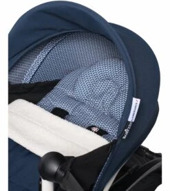 Babyzen YOYO2 Ultra Compact 0+ Stroller - Black / Air France Blue 9 Babyzen YOYO2 Ultra Compact 0+ Stroller - Black / Air France Blue -Graco Store babyzen yoyo2 ultra compact 0 stroller white air france blue 48