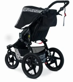 BOB Revolution Flex 3.0 Single Jogging Stroller Bundle - Lunar Black -Graco Store bob revolution flex 3 0 single jogging stroller bundle lunar black 49