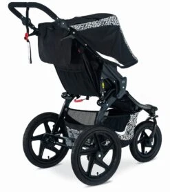 BOB Revolution Flex 3.0 Single Jogging Stroller Bundle - Lunar Black -Graco Store bob revolution flex 3 0 single jogging stroller bundle lunar black 50