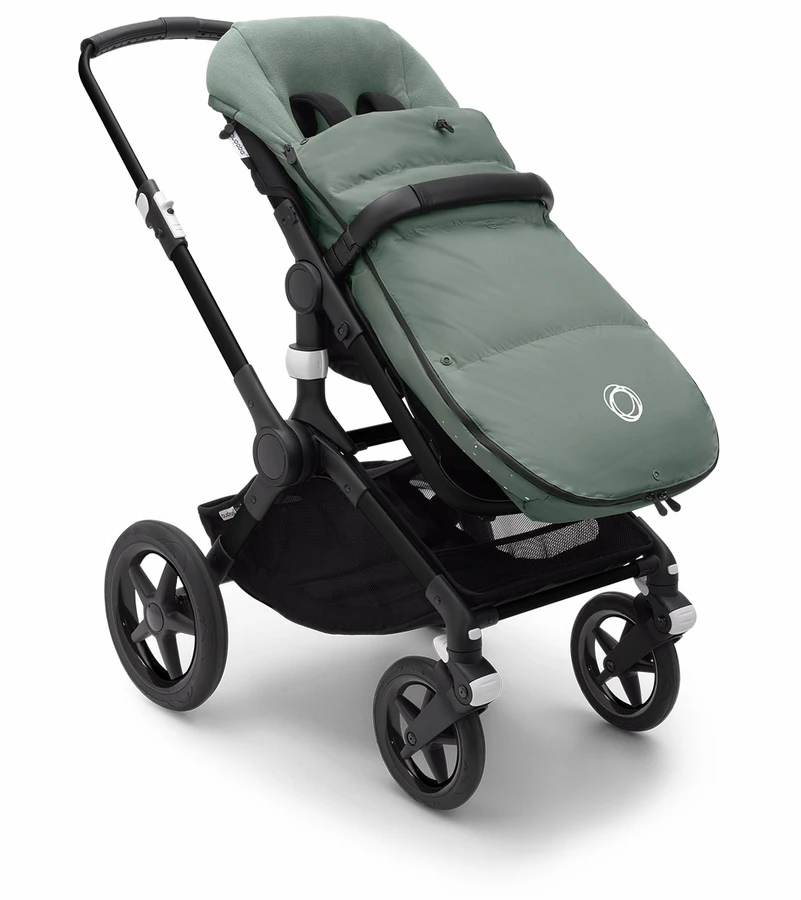 Bugaboo Performance Winter Footmuff - Pine Green 4 Bugaboo Performance Winter Footmuff - Pine Green - Image 2
