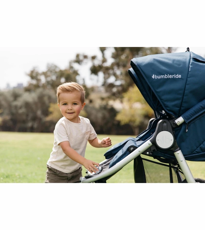Bumbleride 2019 Indie Twin Side By Side Double Stroller - Matte Black 4 Bumbleride 2019 Indie Twin Side By Side Double Stroller - Matte Black - Image 2