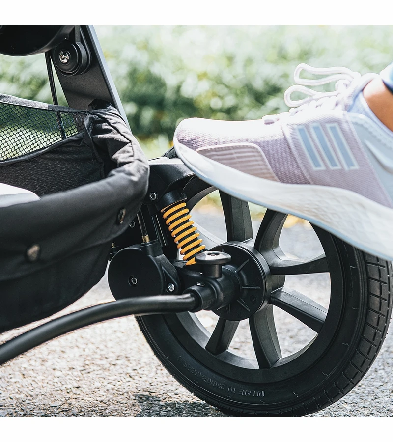 Chicco Activ3 Jogging Stroller - Eclipse 7 Chicco Activ3 Jogging Stroller - Eclipse - Image 5