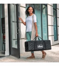 Chicco Dash Quick-Fold Playard - Charcoal -Graco Store chicco dash quick fold playard charcoal 166