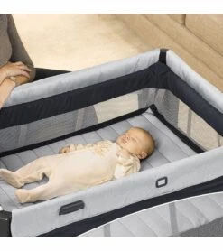 Chicco Lullaby Baby Playard - Lilla -Graco Store chicco lullaby baby playard lilla 168