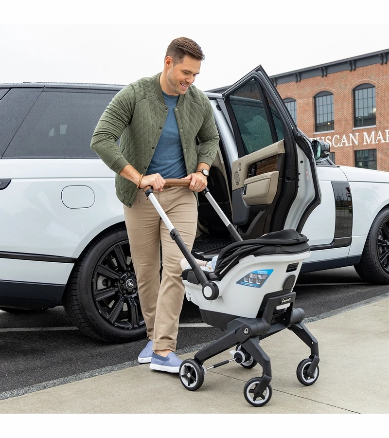 Evenflo GOLD Shyft DualRide Infant Car Seat And Stroller Combo - Opal Pink 9 Evenflo GOLD Shyft DualRide Infant Car Seat And Stroller Combo - Opal Pink - Image 7