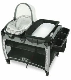 Graco Pack 'n Play Rock 'n Grow Playard - Ripley