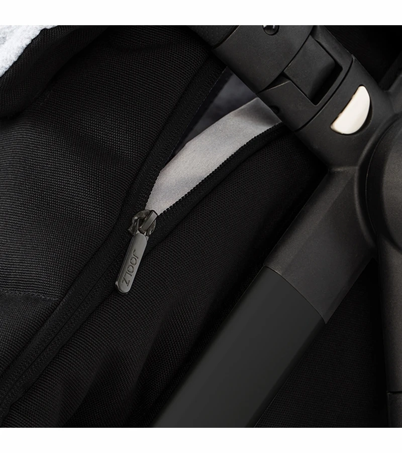 Joolz Uni2 Footmuff - Brilliant Black 6 Joolz Uni2 Footmuff - Brilliant Black - Image 4