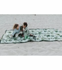 Little Unicorn Outdoor Blanket 5 X 10 - Tropical Leaf -Graco Store little unicorn outdoor blanket 5 x 10 tropical leaf 139
