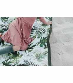 Little Unicorn Outdoor Blanket 5 X 10 - Tropical Leaf -Graco Store little unicorn outdoor blanket 5 x 10 tropical leaf 140