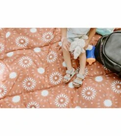 Little Unicorn Outdoor Blanket 5 X 7 - Sun Baked 11 Little Unicorn Outdoor Blanket 5 X 7 - Sun Baked -Graco Store little unicorn outdoor blanket 5 x 7 sun baked 129