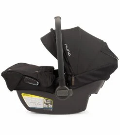 Nuna PIPA Lite RX Footmuff - Caviar -Graco Store nuna pipa lite rx footmuff caviar 140