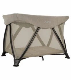 Nuna SENA Aire Playard With Zip-Off Bassinet - Hazelwood