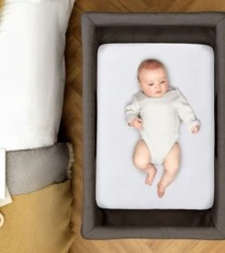 Silver Cross Slumber Travel Crib + Large Sheet Bundle - Carbon / White -Graco Store silver cross slumber travel crib large sheet bundle carbon white 9