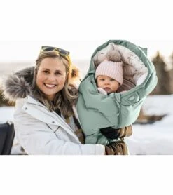 Voksi Urban Footmuff - Golden Yellow / Flying -Graco Store voksi urban footmuff golden yellow flying 138